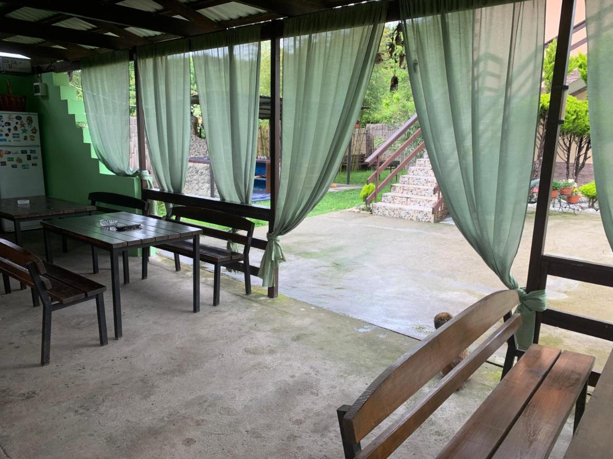 Изабелла Hotel Pizunda Luaran gambar