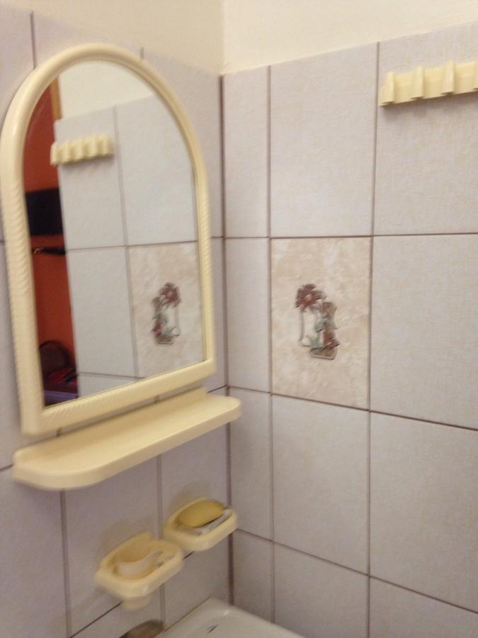 Изабелла Hotel Pizunda Luaran gambar